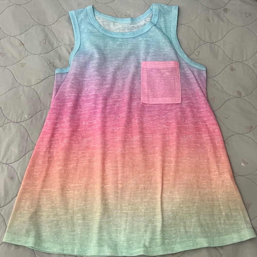 Pretty Springy Tank! Small!